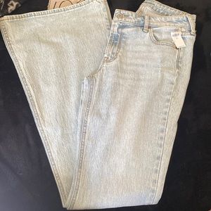 Old navy mid Rise, super flare, size 2 tall